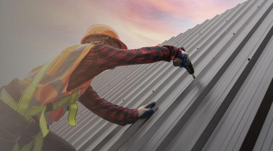 Professional gutter cleaning in Pell Lake, WI